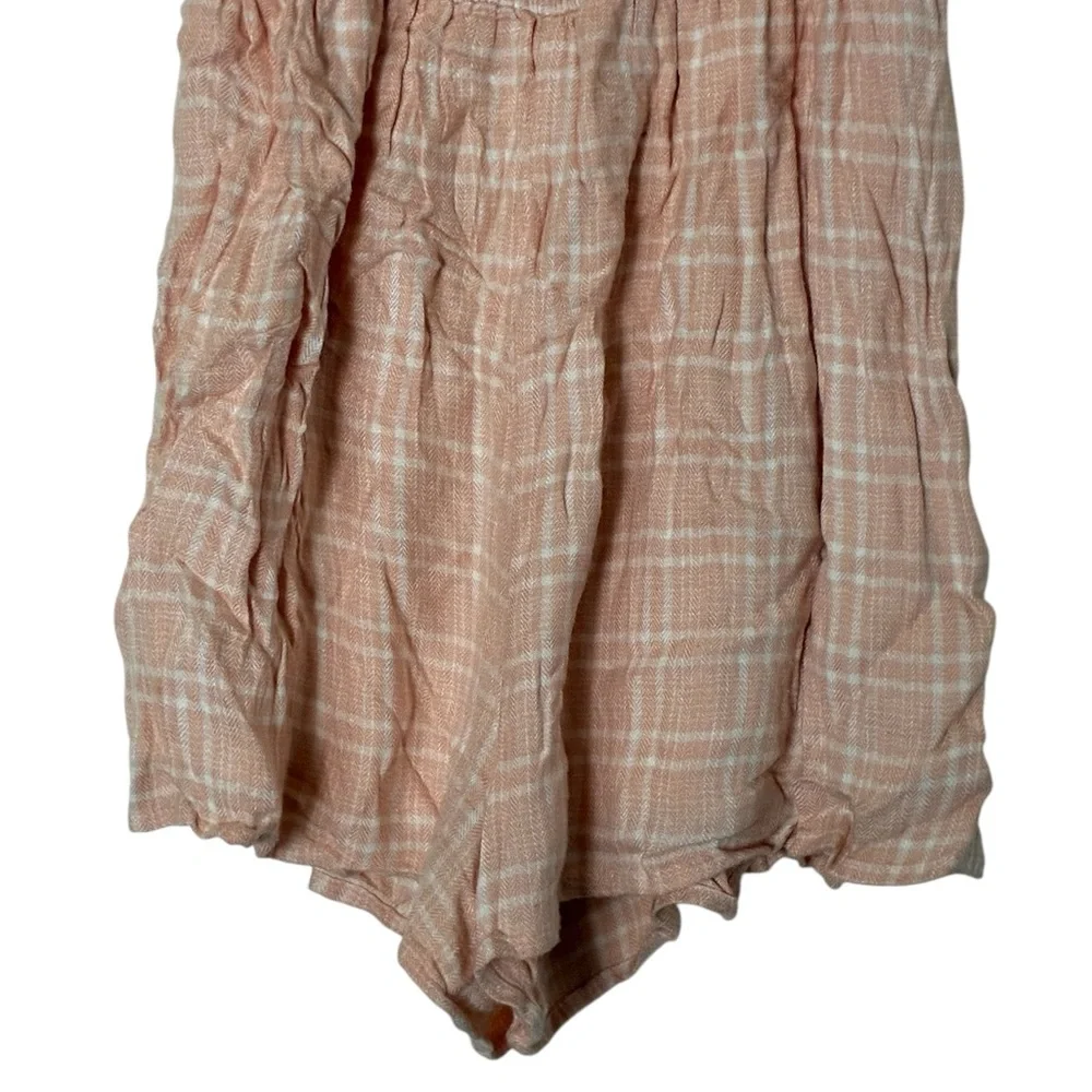Forever 21 | Summer cutout back tie short sleeve rayon printed romper shorts